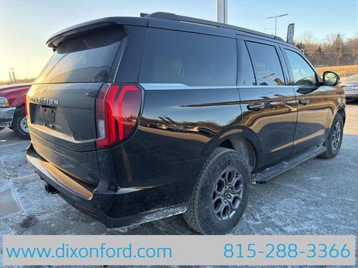 2025 Ford Expedition Active