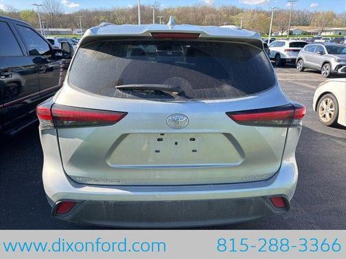 2023 Toyota Highlander XLE