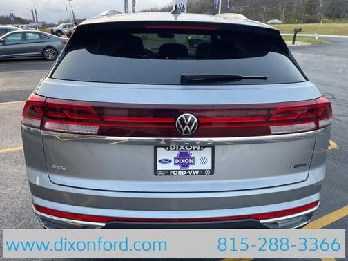 2025 Volkswagen Atlas Cross Sport 2.0T SEL