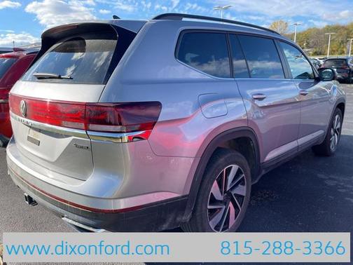 2024 Volkswagen Atlas 2.0T SE w/Technology 4MOTION