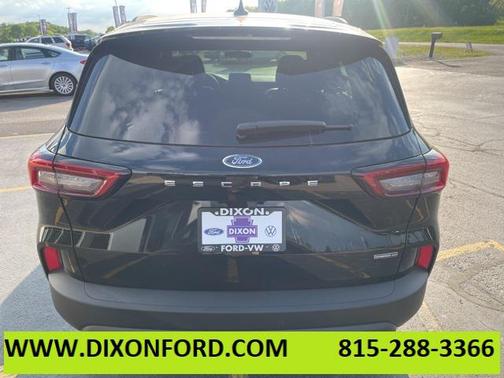 2025 Ford Escape ST-Line Select