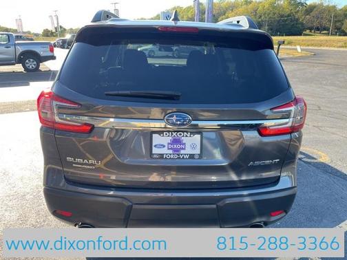 2023 Subaru Ascent Premium 8-Passenger
