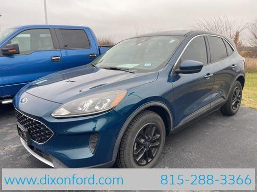2020 Ford Escape SE