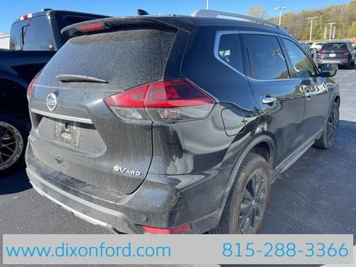 2020 Nissan Rogue SV