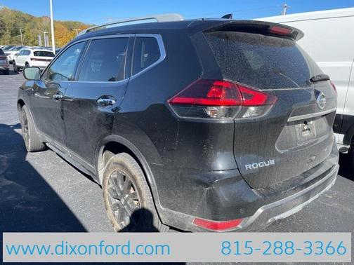 2020 Nissan Rogue SV