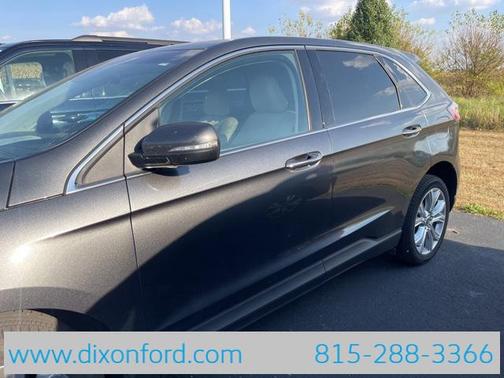 2020 Ford Edge Titanium