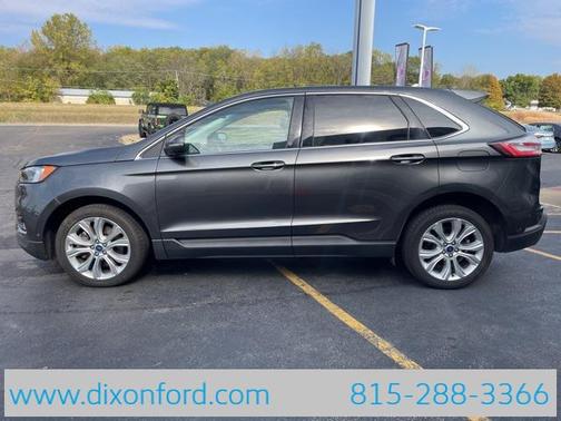 2020 Ford Edge Titanium