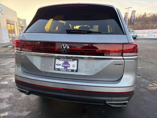 Silver Mist Metallic 2026 Volkswagen Atlas 2.0T SE