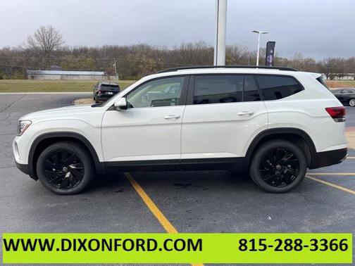 2025 Volkswagen Atlas 2.0T SE w/Technology 4MOTION
