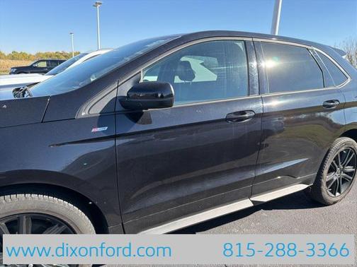 2022 Ford Edge ST Line