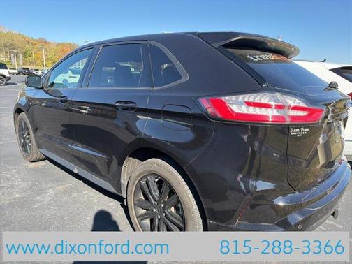 2022 Ford Edge ST Line