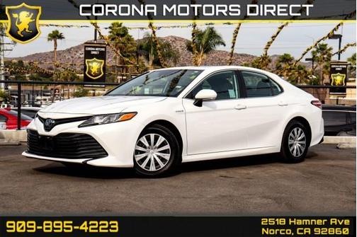 Photo 1 of 20 of 2020 Toyota Camry Hybrid LE