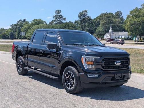 Black Metallic 2023 Ford F-150 XLT