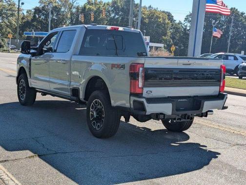 Avalanche 2025 Ford F-250 Super Duty