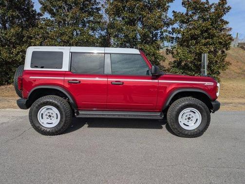 2025 Ford Bronco Heritage Edition