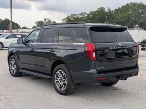 Blue Metallic 2025 Ford Expedition Active
