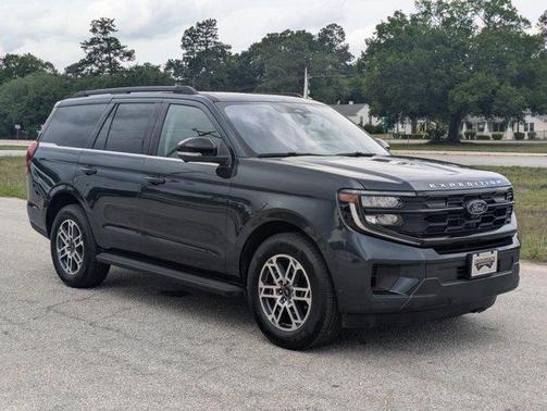 Blue Metallic 2025 Ford Expedition Active