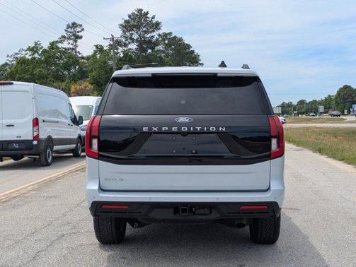 Silver Metallic 2025 Ford Expedition Active