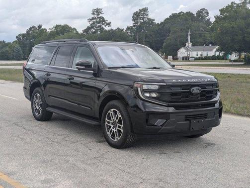 Black Metallic 2025 Ford Expedition Max Active