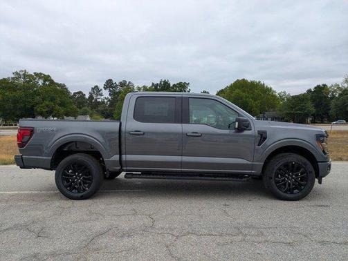 Carbonized Gray Metallic 2026 Ford F-150 XLT