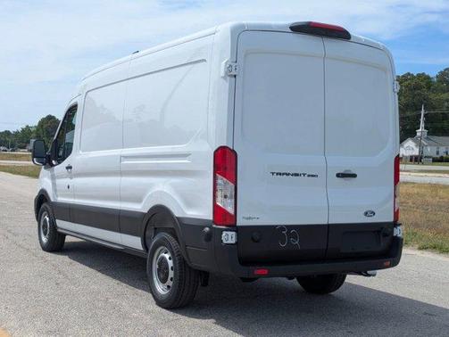 Oxford White 2026 Ford Transit-250 148 WB Medium Roof Cargo