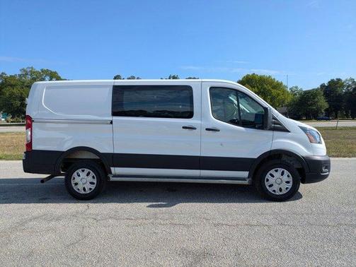 Oxford White 2025 Ford Transit-250 Base