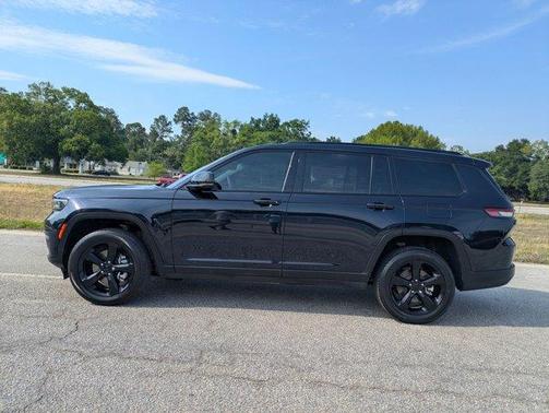 Midnight Sky 2024 Jeep Grand Cherokee L Limited