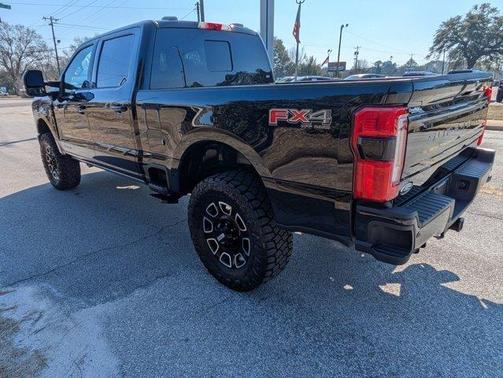 2025 Ford F-250 Platinum