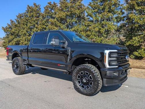 2025 Ford F-250 Platinum