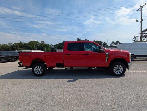 Race Red 2024 Ford F-250 XLT