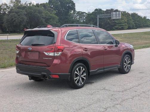 Crimson Red Pearl 2023 Subaru Forester Limited
