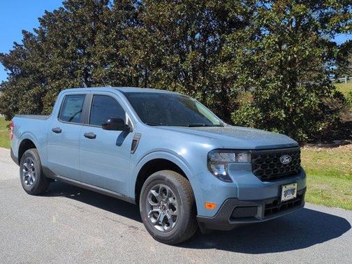 Azure Gray Metallic 2025 Ford Maverick XLT