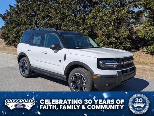 Oxford White 2025 Ford Bronco Sport Outer Banks