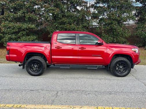 2022 Toyota Tacoma SR5