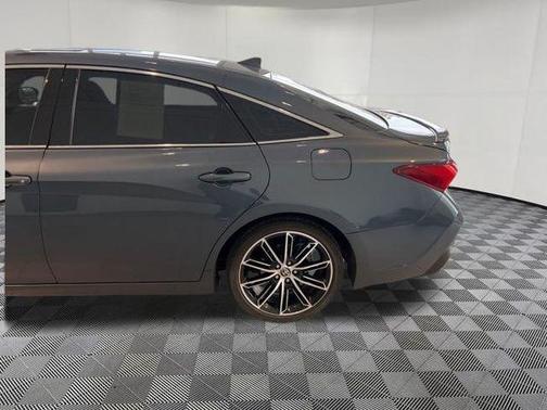 2021 Toyota Avalon Touring