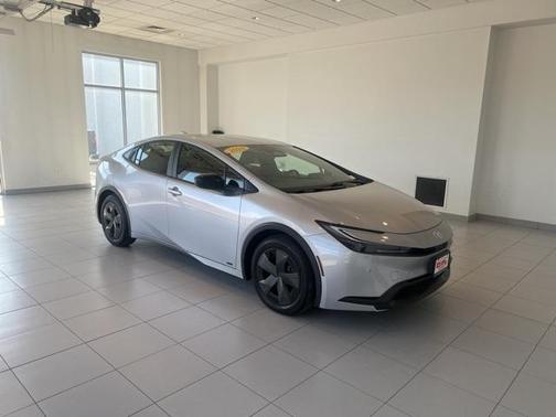 2024 Toyota Prius LE