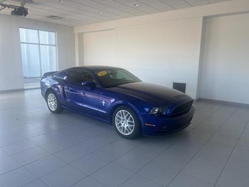 2013 Ford Mustang V6 Premium