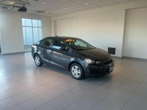 2016 Chevrolet Sonic LT