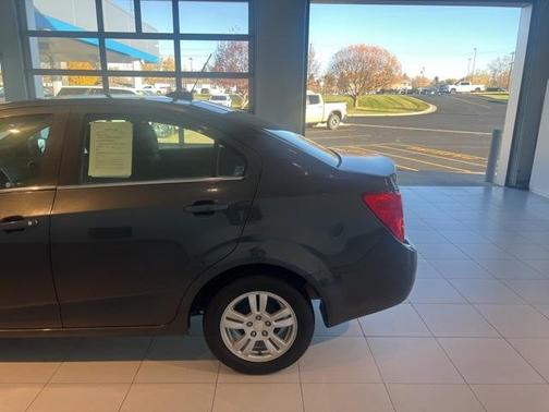 2016 Chevrolet Sonic LT