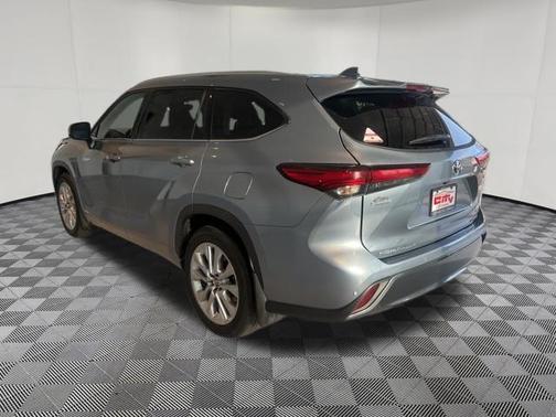 2021 Toyota Highlander Hybrid Limited