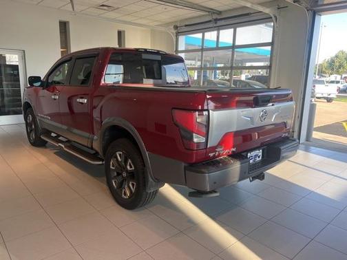 2020 Nissan Titan Platinum Reserve