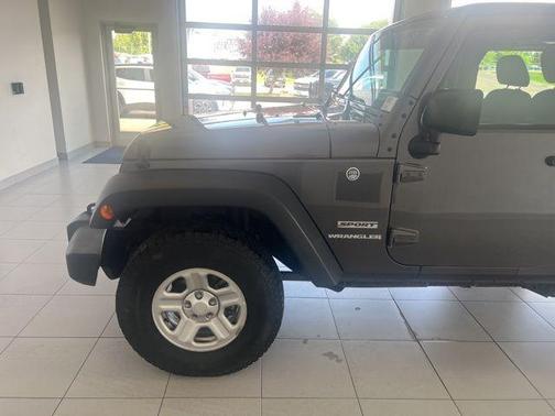 2016 Jeep Wrangler Sport