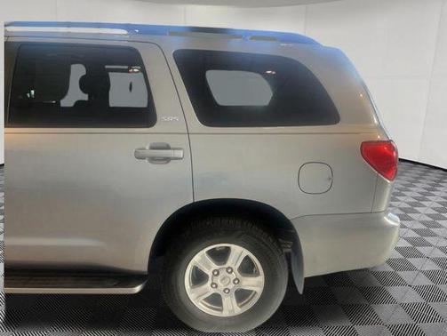 2008 Toyota Sequoia SR5