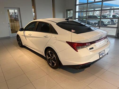 2023 Hyundai ELANTRA HEV Limited