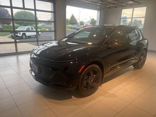 2025 Chevrolet Equinox EV RS