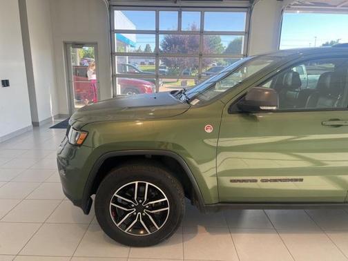 2020 Jeep Grand Cherokee Trailhawk
