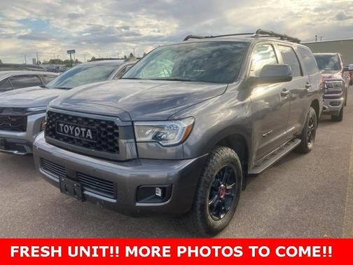 2020 Toyota Sequoia SR5