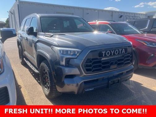 2023 Toyota Sequoia SR5