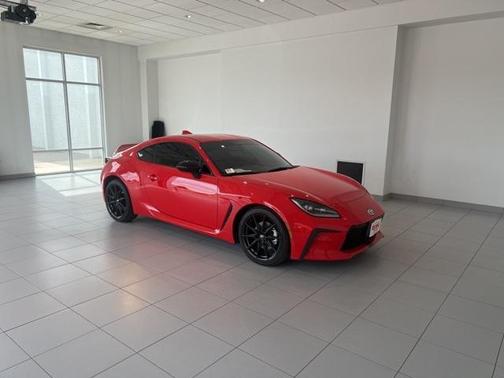 2024 Toyota GR86 Premium