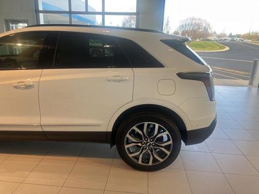 2024 Cadillac XT5 Sport